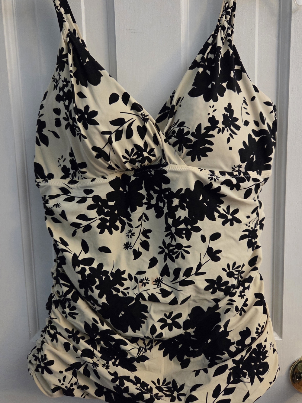 Lands' End Black Floral on Cream Women’s Swim Tankini